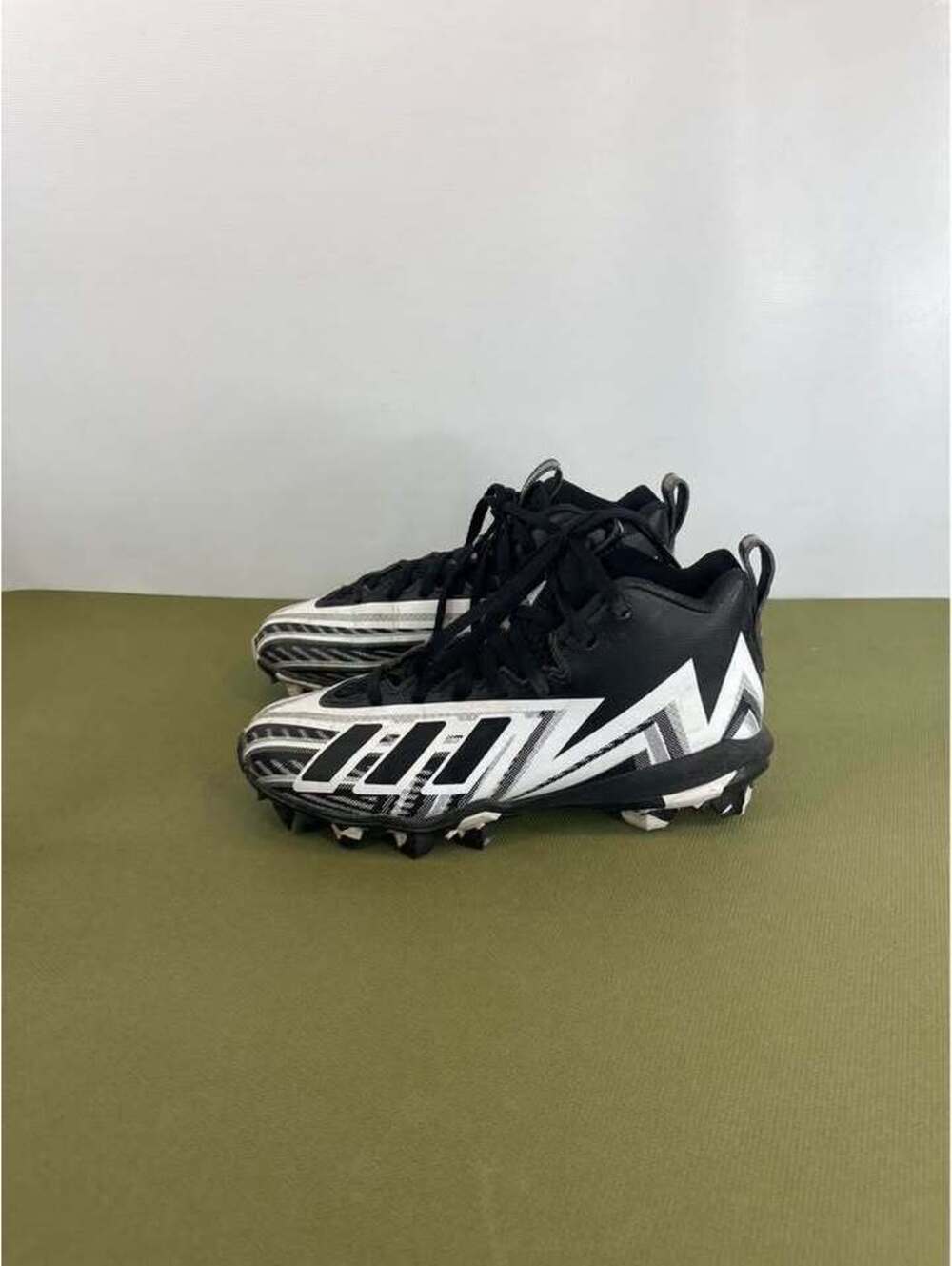 adidas Freak Football Cleats Size 3Y